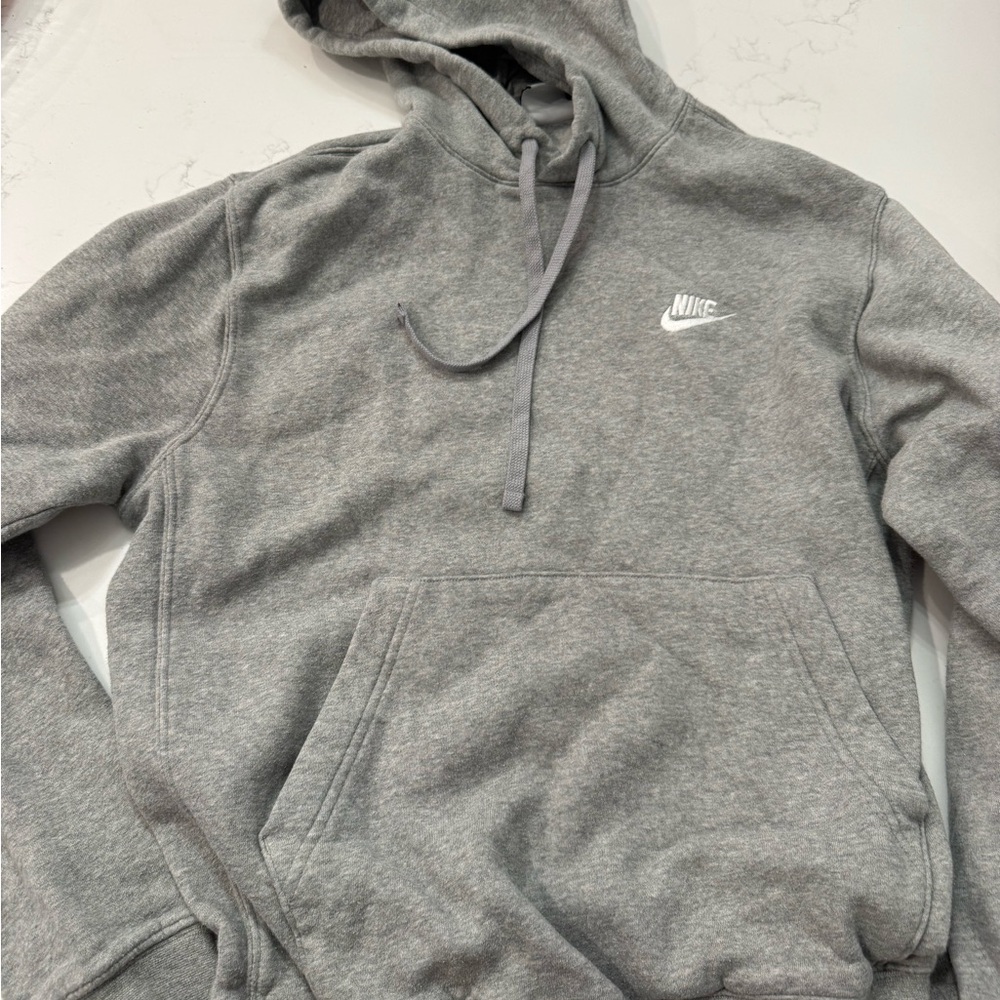 Nike Heather Gray Pullover Hoodie